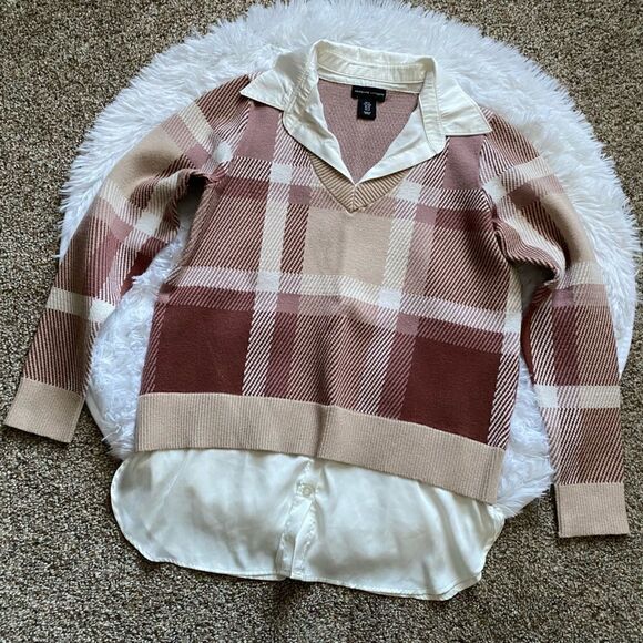 Adrienne Vittadini Shirttail Sweater Women’s Size Medium Career Wear Business - Picture 1 of 9